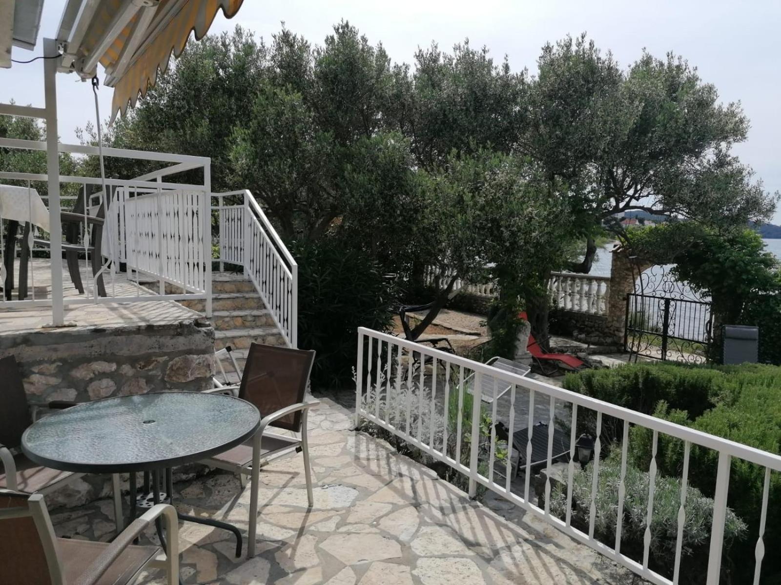 Apartments Villa Julia Trogir Eksteriør billede