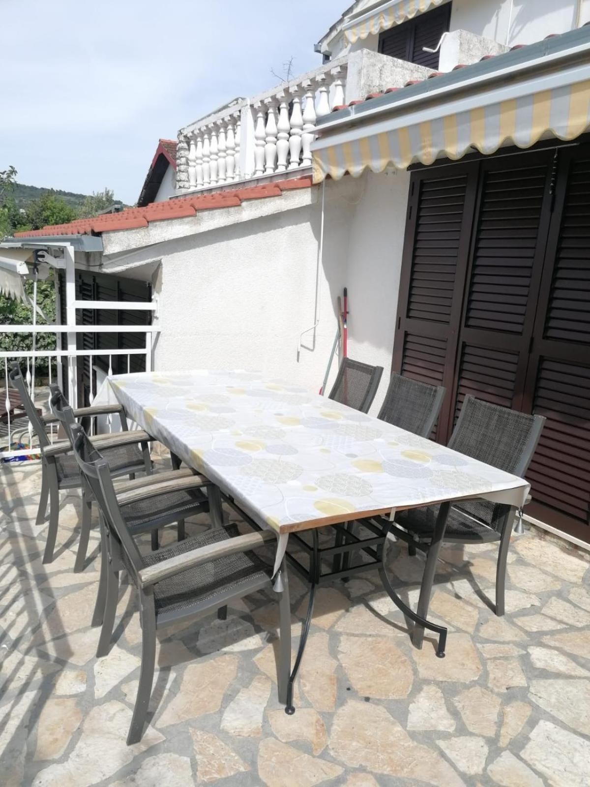 Apartments Villa Julia Trogir Eksteriør billede