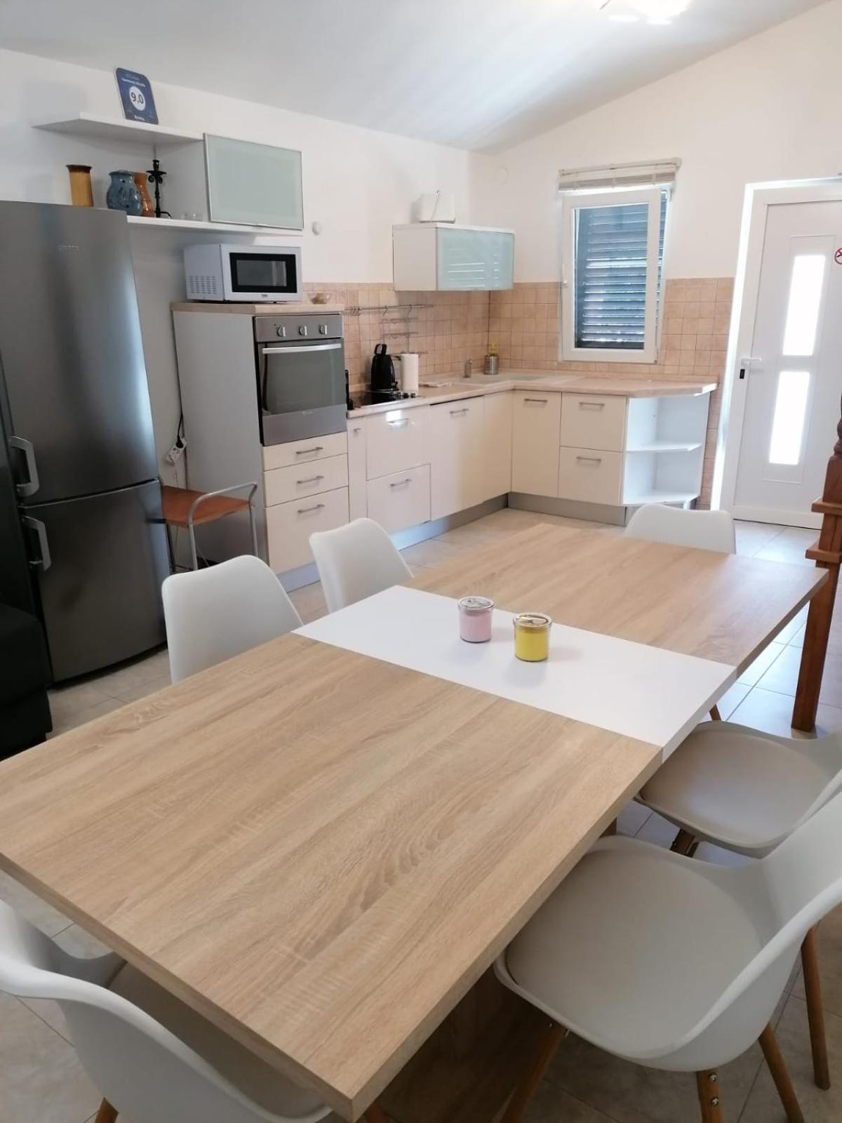 Apartments Villa Julia Trogir Eksteriør billede