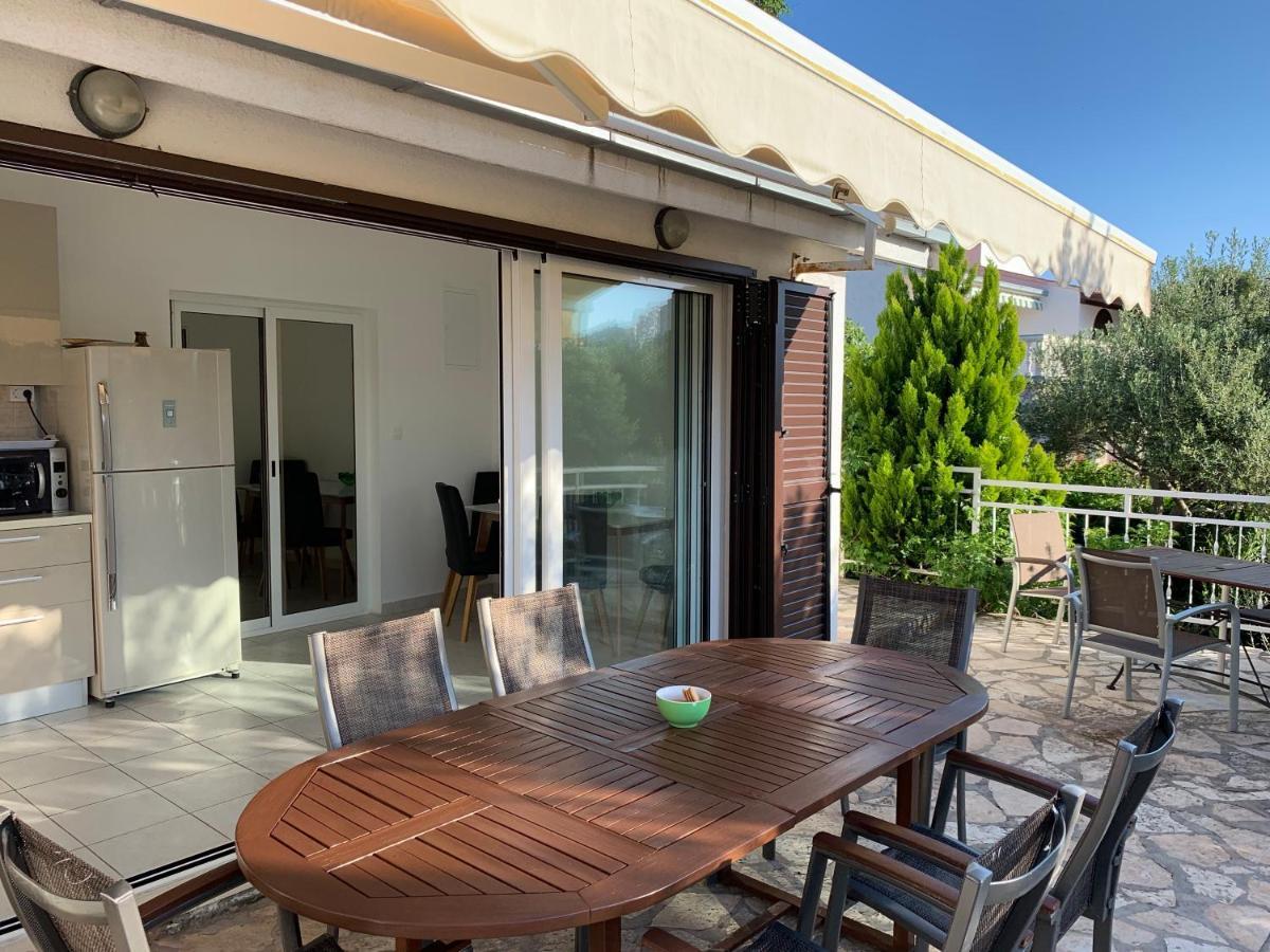 Apartments Villa Julia Trogir Eksteriør billede