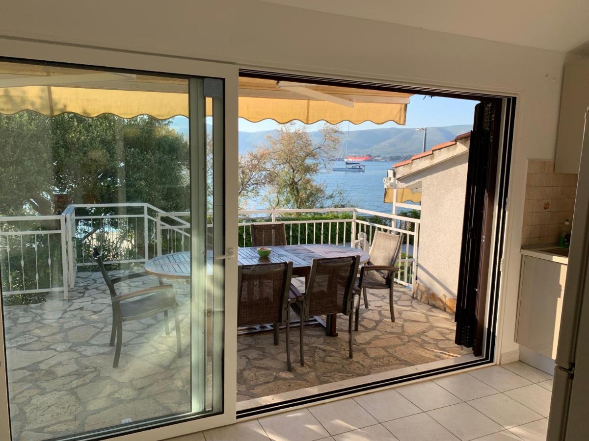 Apartments Villa Julia Trogir Eksteriør billede